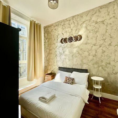 Cromwell Apartments Londen Buitenkant foto