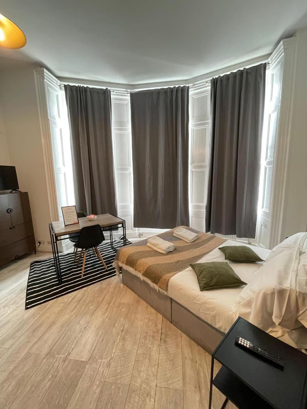 Cromwell Apartments Londen Buitenkant foto
