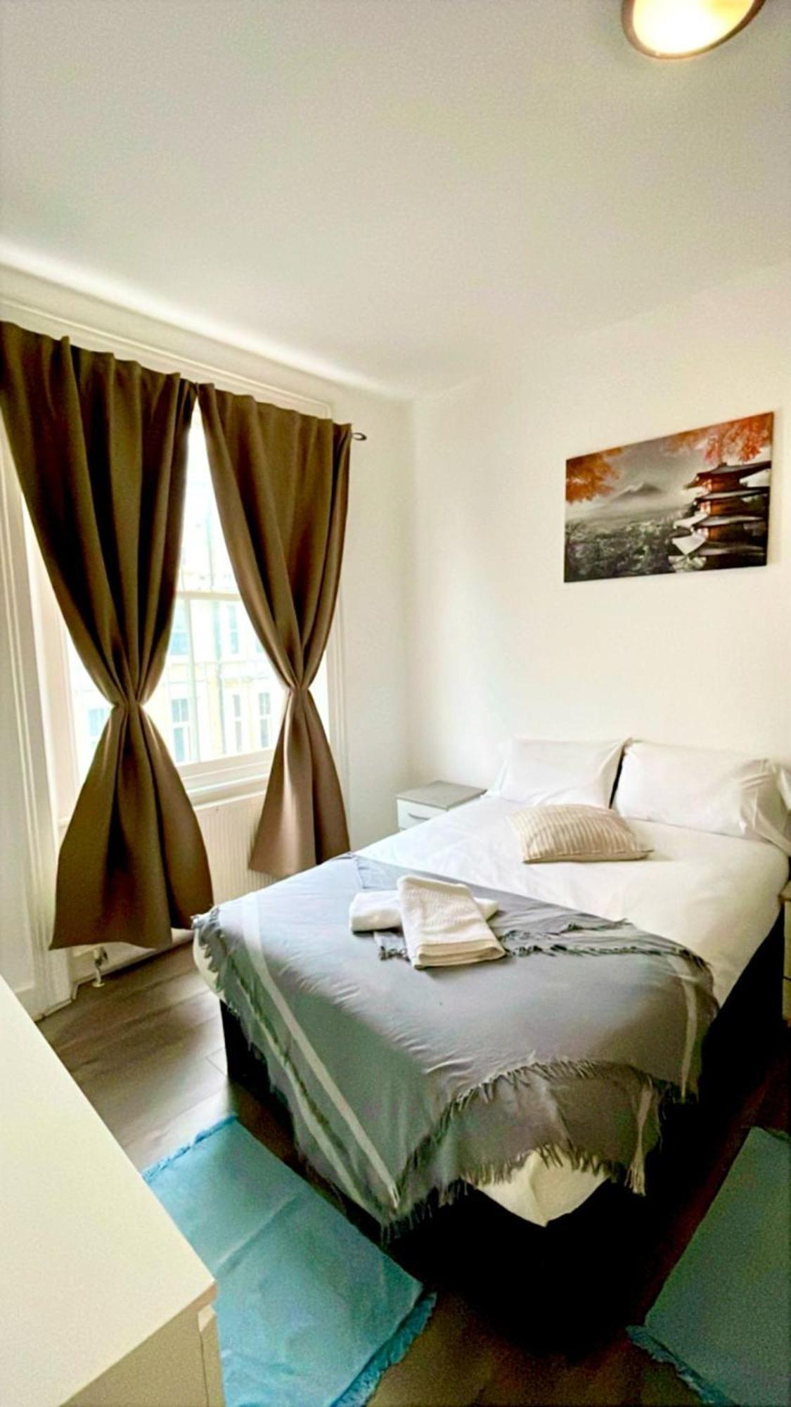 Cromwell Apartments Londen Buitenkant foto